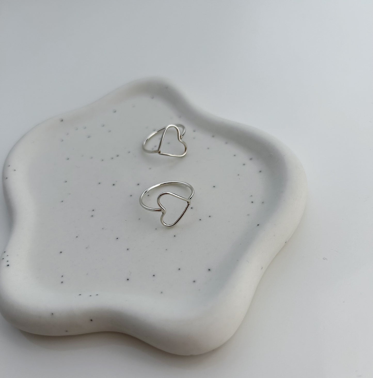 Hollow Heart Ring