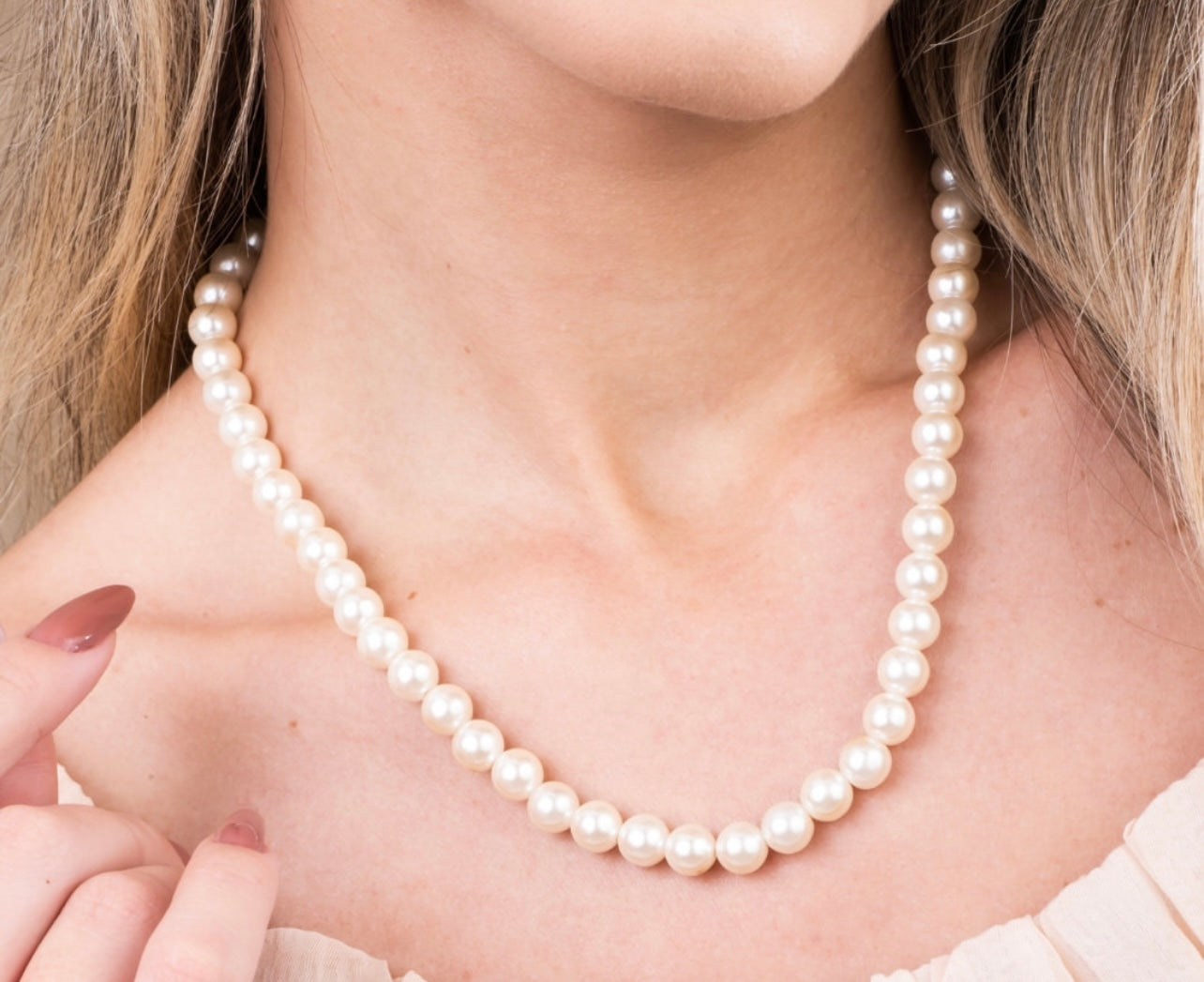 All Pearls Choker Necklace