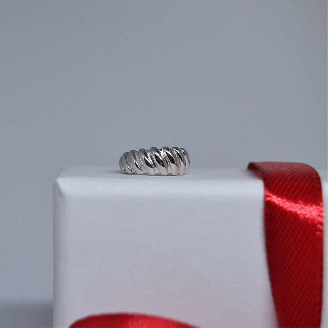Duna Ear Cuff