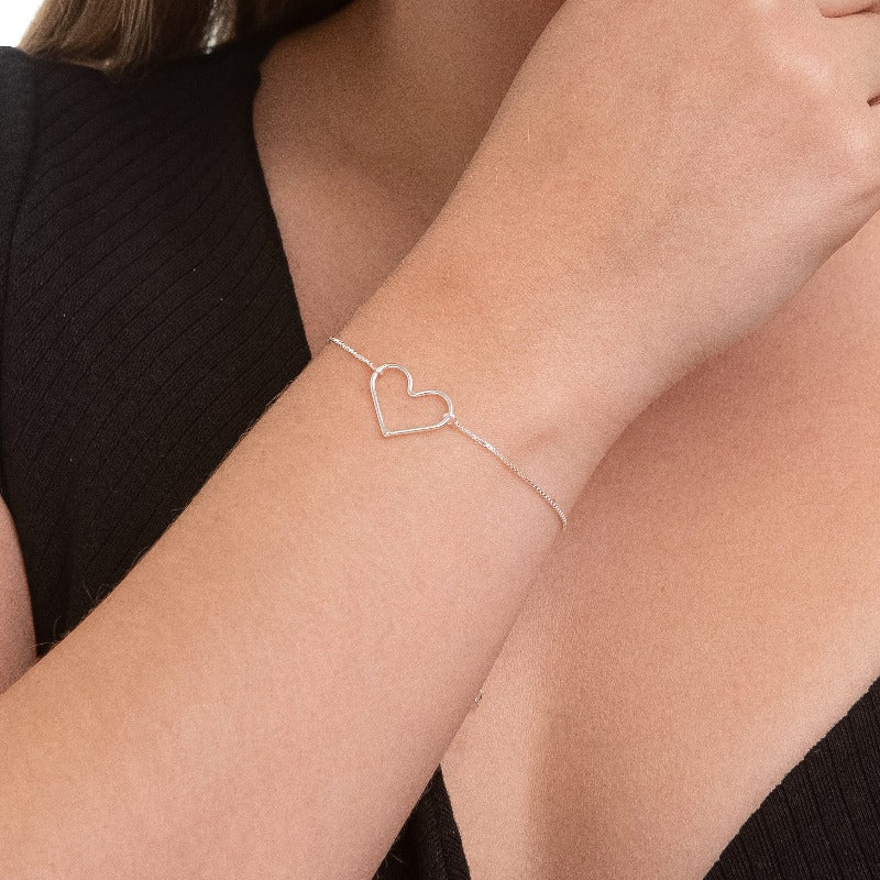 Hollow Heart Bracelet