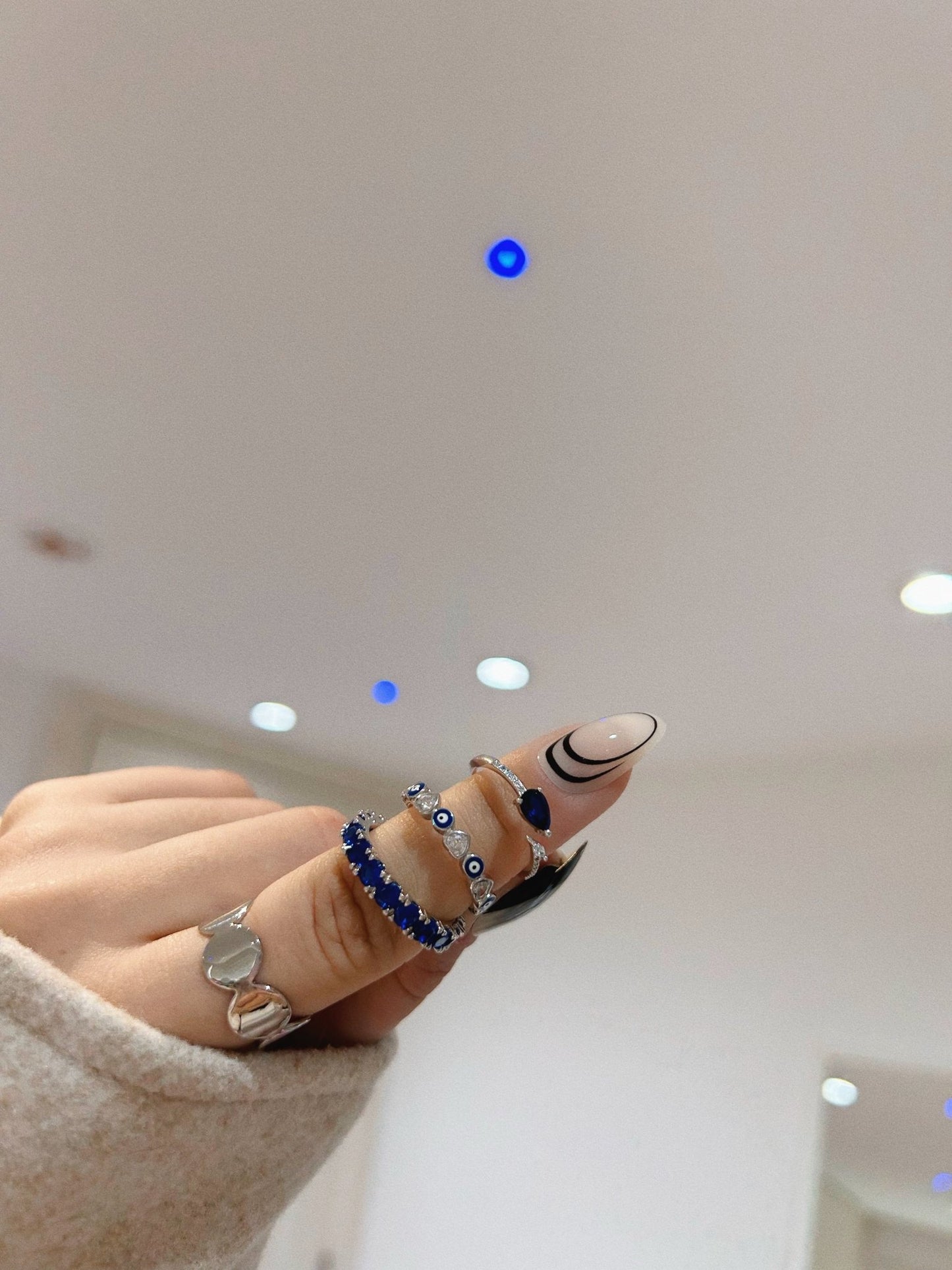 Blue Infinity Ring - Heloga Pratas