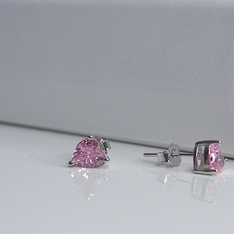 Light Pink Heart Stud Earrings - Heloga Pratas