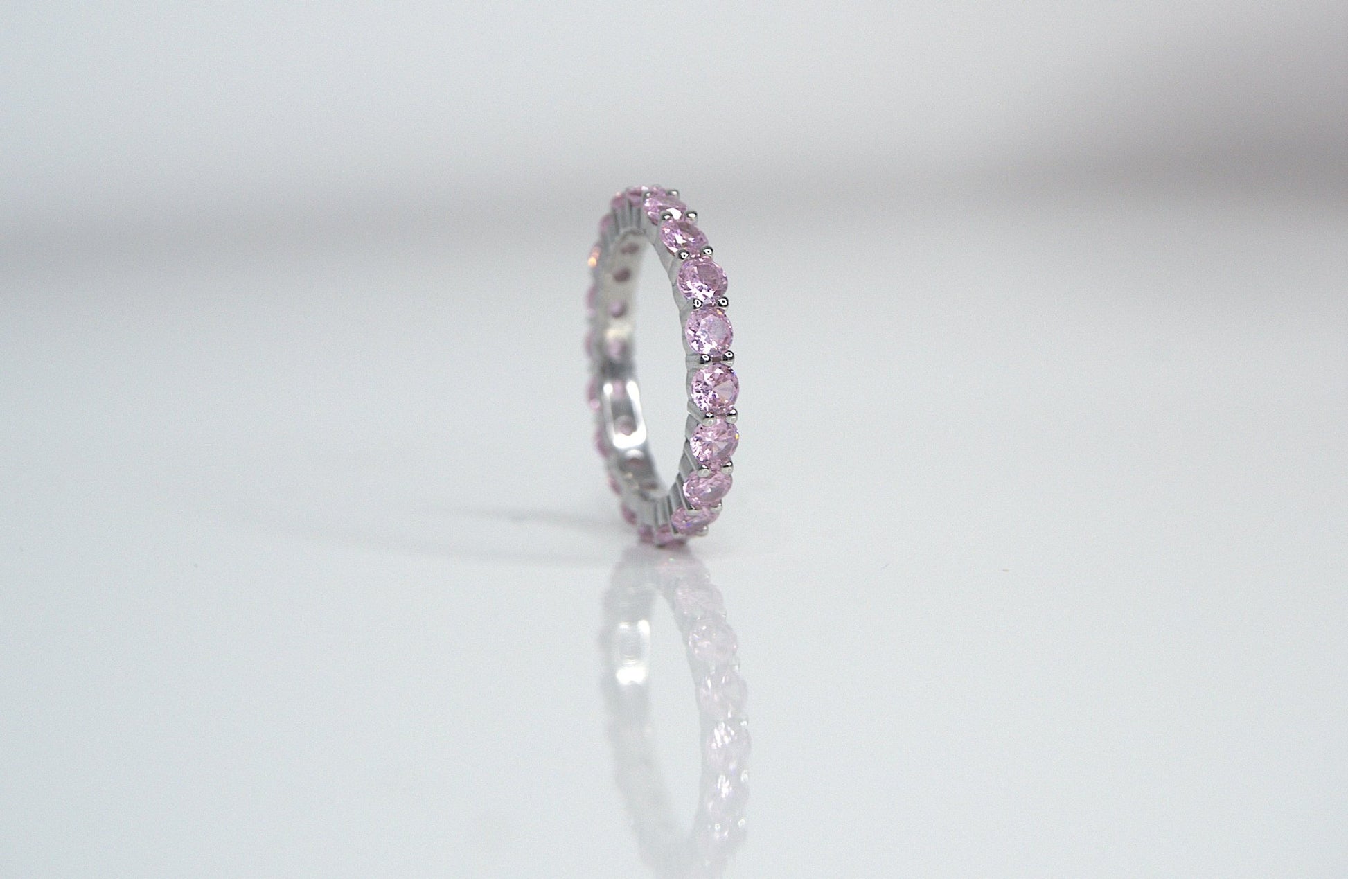 Pink Eternity Ring - Heloga Pratas