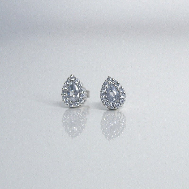 Water Drop Crystal Stud Earrings - Heloga Pratas